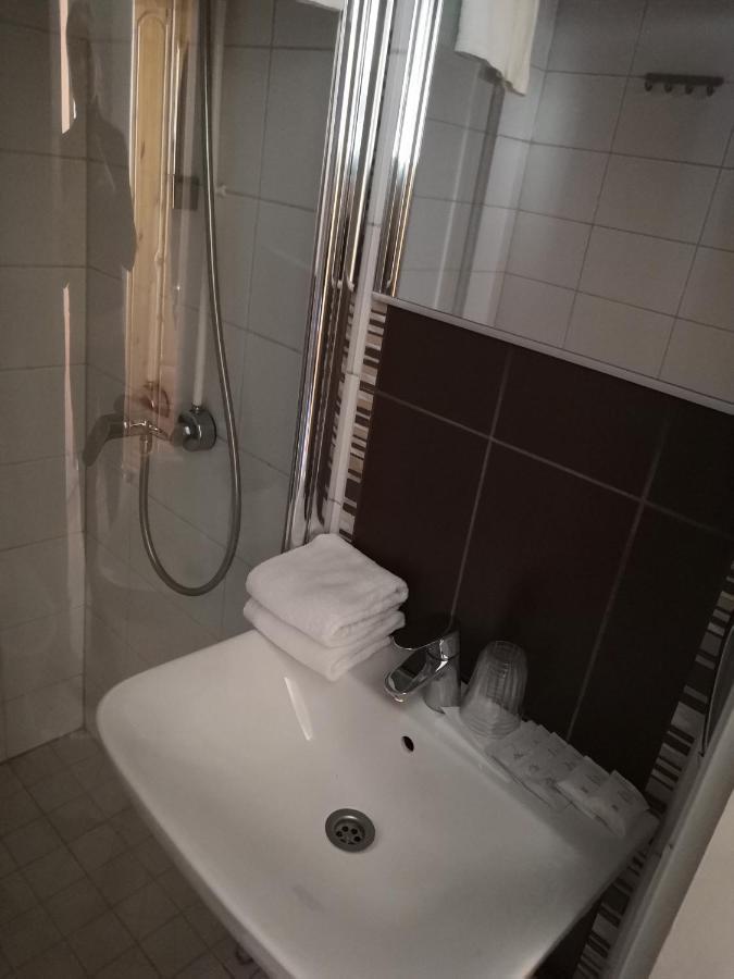 רסבורג Tammisaaren Kaupunginhotelli מראה חיצוני תמונה